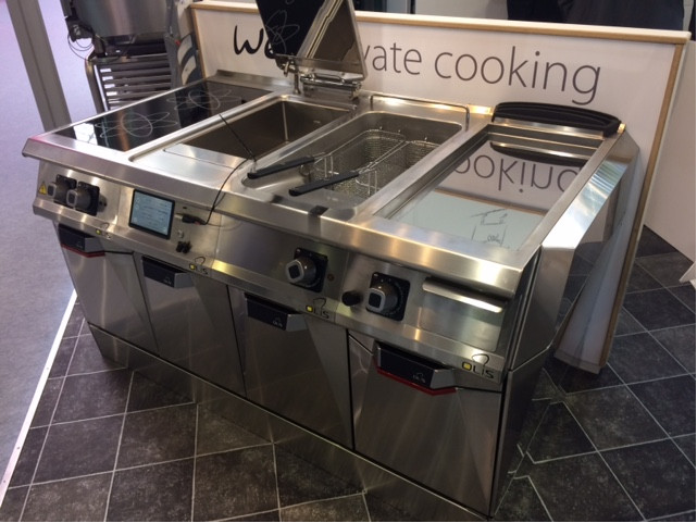 Restaurant-Show-Olis-1 Cater-Force Recommends DC Commercial Dishwashers & Glasswashers for all Yorkshire Businesses  